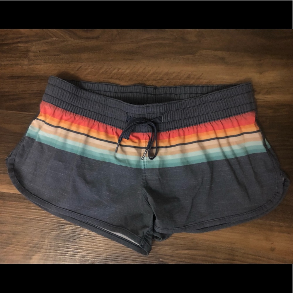ripcurl 70s print board shorts